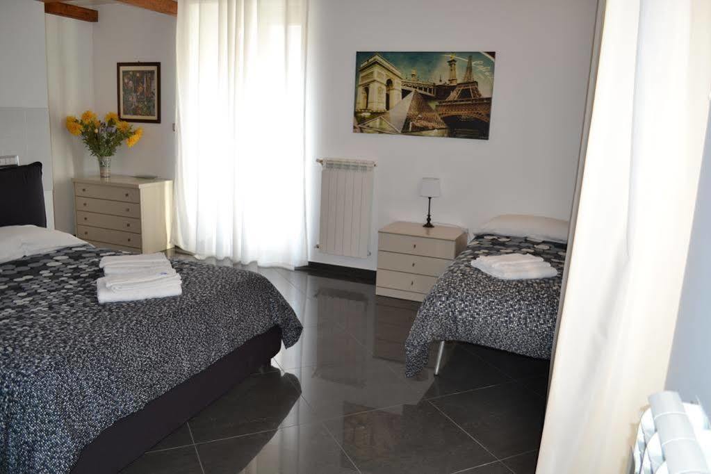 Vittorio Apartment ตูริน ภายนอก รูปภาพ